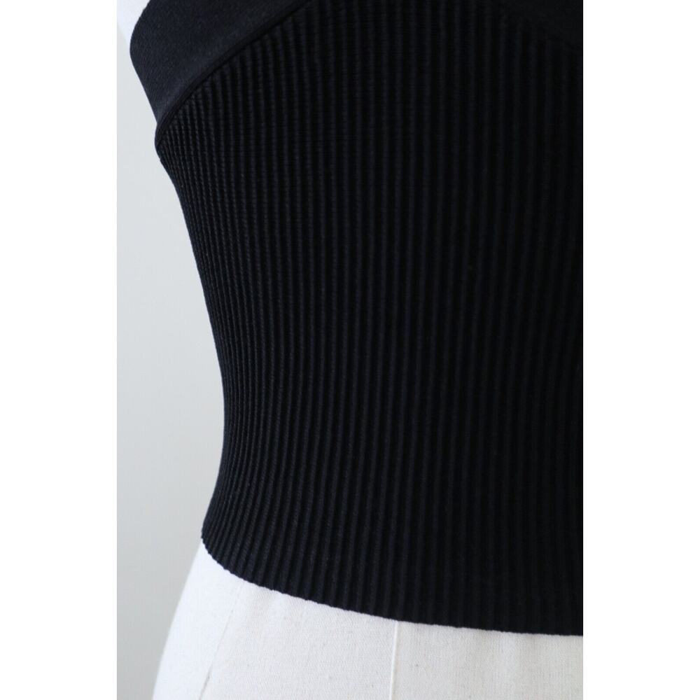 Aritzia Babaton Size XS Sculpt Knit Criss Cross Cropped Tank Black - Picture 6 of 9